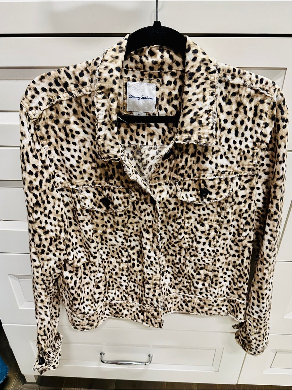 Tommy Bahama Linen Raw Edge Leopard Print Jacket in Beige and Black - Picture 1 of 4